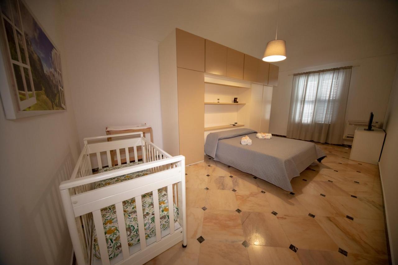 Casa Vacanza Da Dina Модика Экстерьер фото